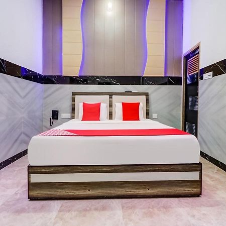 Oyo Flagship 83121 Hotel Rose Vip Saharanpur Esterno foto